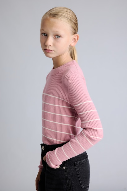 Girl Regular Fit Crew Neck Sweater
