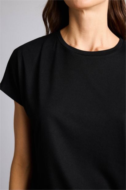 Bisiklet Yaka Basıc Düz Kısa Kollu Tişört