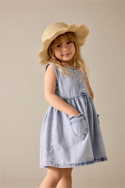 Robe en jean sans manches pour bébé fille