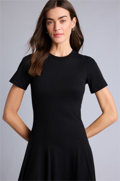 فستان ميدي قطن بقصة A