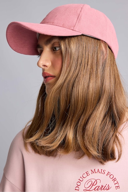 Woman Velvet Hat