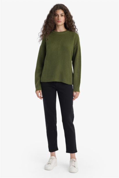 Pull basique en maille selanik à col rond Coupe régulière