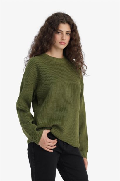 Pull basique en maille selanik à col rond Coupe régulière