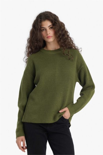 Pull basique en maille selanik à col rond Coupe régulière