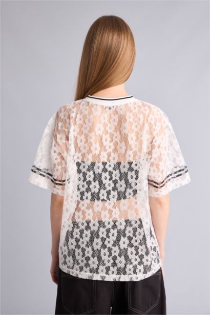 Oversize Dantel Baskılı Tişört