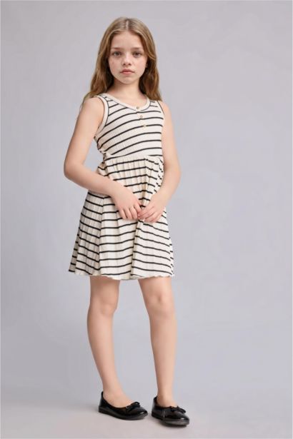 Girl Sleeveless Dress