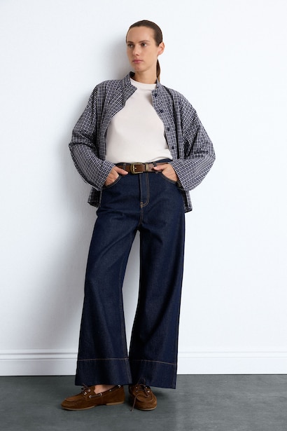 Short Wide Leg Trousers