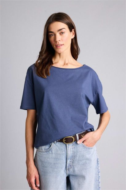 Woman Short Sleeve T-Shirt