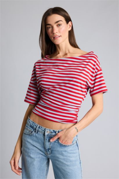 Afra x Defacto Loose Fıt Omzu Açık  Tişört