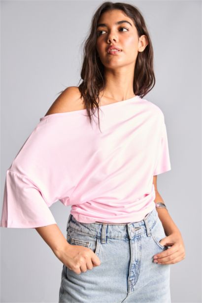 Loose Fit Short Sleeve T-Shirt