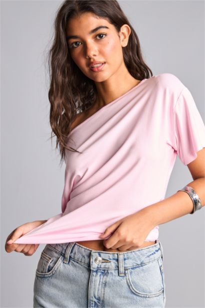 Loose Fit Short Sleeve T-Shirt