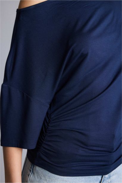 Loose Fıt kısa kollu tişört.