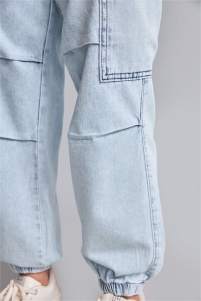 jogger Jeans