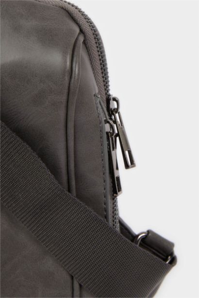 Erkek Suni Deri Çapraz Çanta