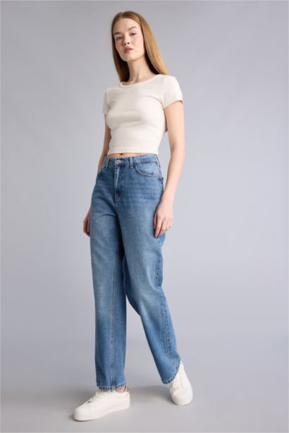 بنطلون جينز وايد ليج برجل واسع وخصر عالي