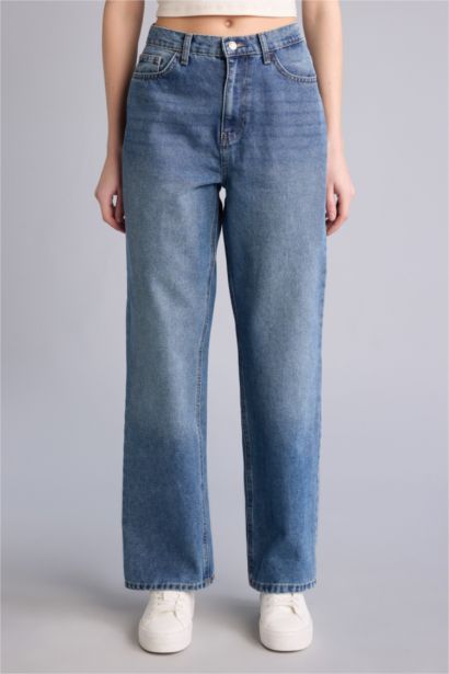 بنطلون جينز وايد ليج برجل واسع وخصر عالي