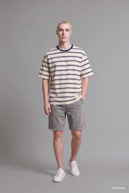 Boxy Fit Crew Neck Striped Short Sleeve T-Shirt