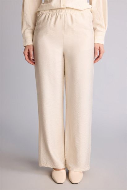 Regular Fit Düz Paça Pantolon