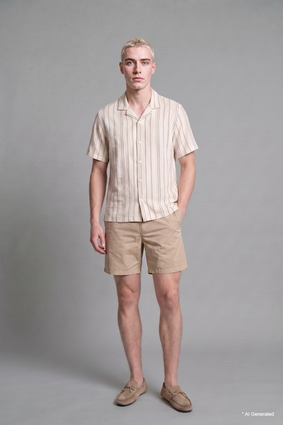 Relaxed Fit Bermuda Şort