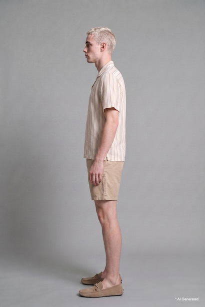 Relaxed Fit Bermuda Şort