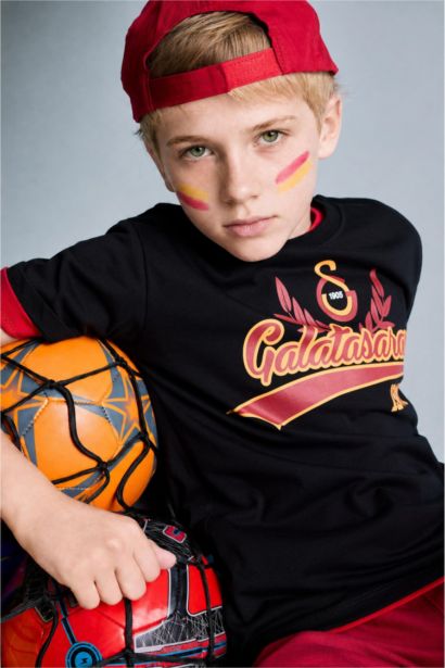 Boy Regular Fit Short Sleeve T-Shirt