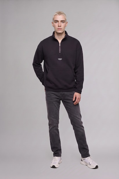 Sergio Regular Fit Straight Leg Jeans