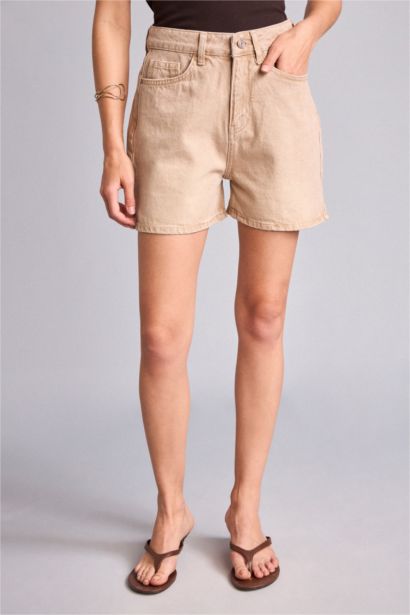 Mom Fit Shorts