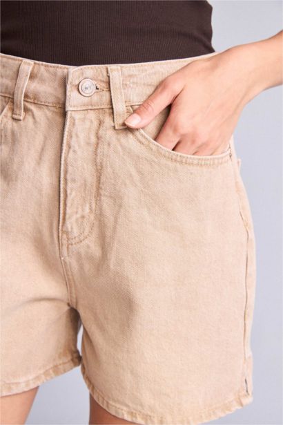 Mom Fit Shorts