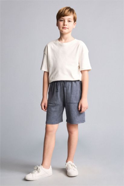Oversize Fit Shorts