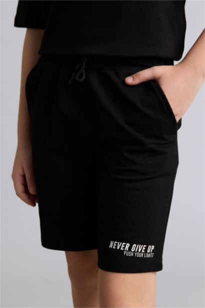 Oversize Fit Slogan Shorts