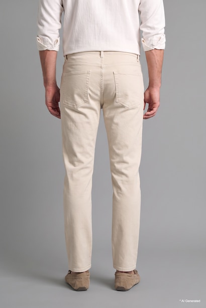 Regular Waist Tapered Fit Pocket Pants