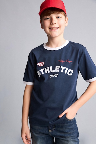 New Regular Fit Printed Short Sleeve T-Shirt