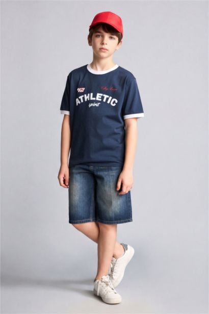 New Regular Fit Printed Short Sleeve T-Shirt