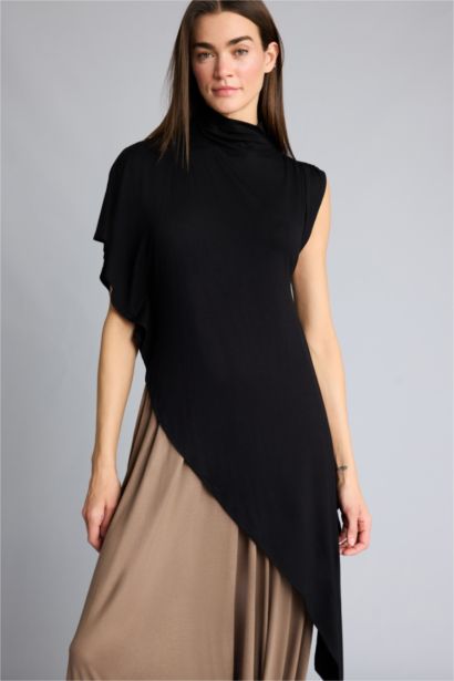 Afra x Defacto Slım Fıt Yarım Balıkçı Yaka  Tişört