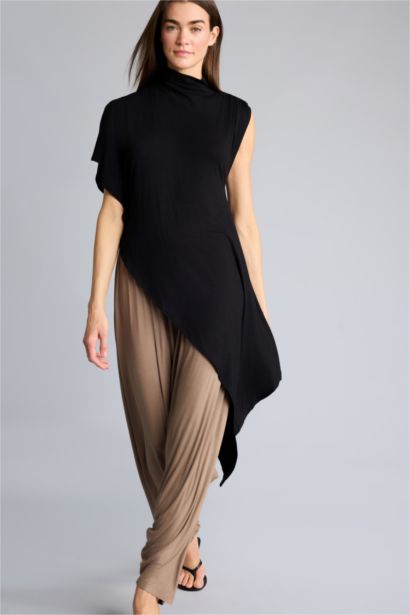 Afra x Defacto Slım Fıt Yarım Balıkçı Yaka  Tişört