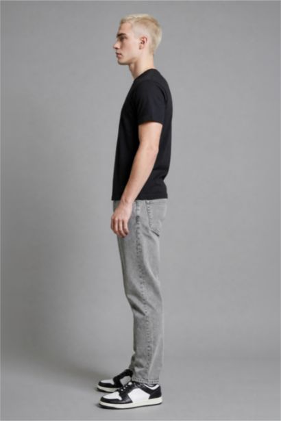 Джинсы Straight Fit