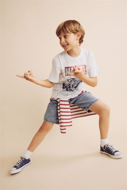 Boy Marvel Regular Fit Crew Neck Sequin T-Shirt