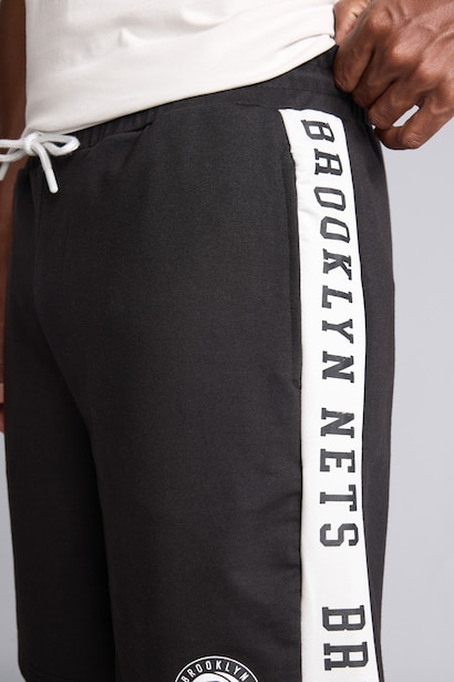 Standard Fit