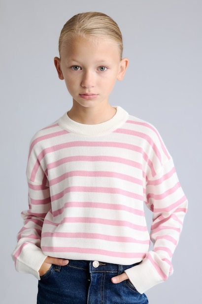 Girl Regular Fit Crew Neck Pullover