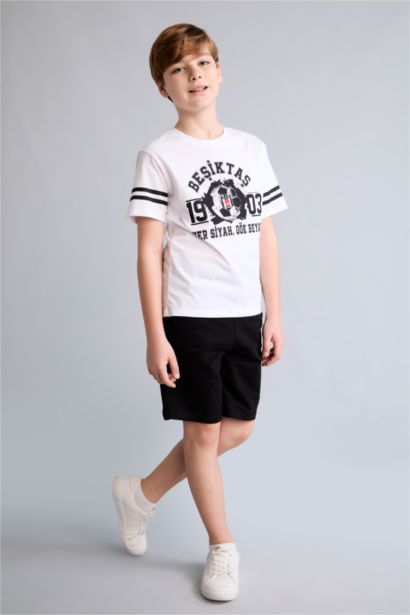 Oversize Fit Elastic Band Shorts