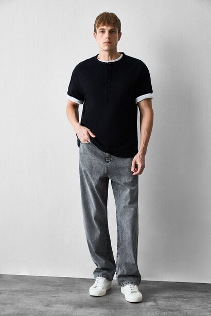 Boxy Fit Short Sleeve T-Shirt