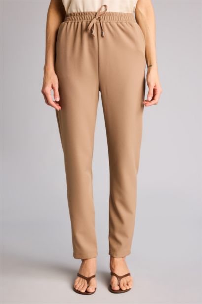 Slım Fıt Cepli Yüksek Bel Jogger Paça Standart Boy Pantolon