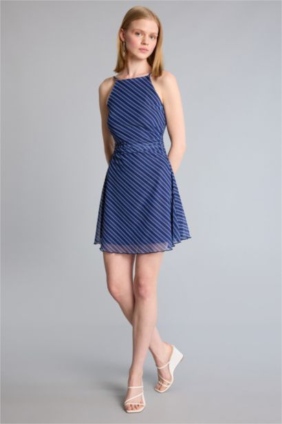 Tül Çiçek Desenli Mini Elbise