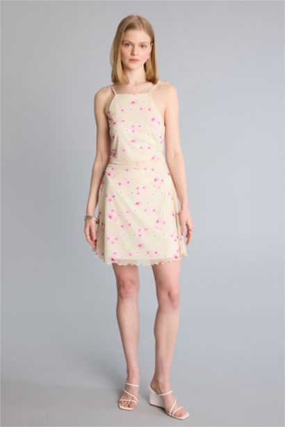 Tül Çiçek Desenli Mini Elbise