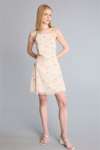 Tül Çiçek Desenli Mini Elbise