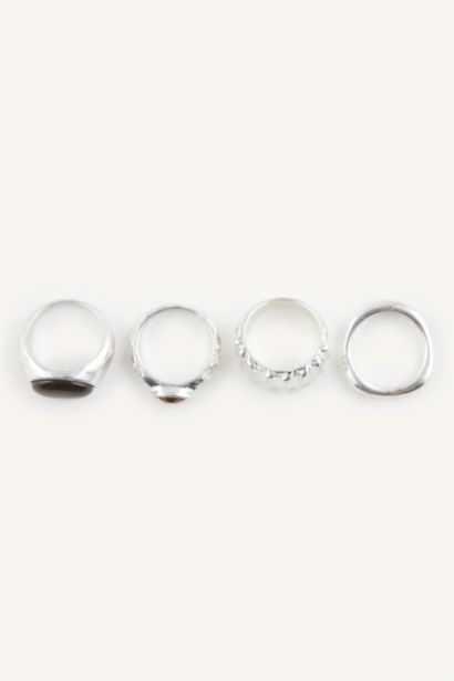 Manuka x Defacto Woman Ring
