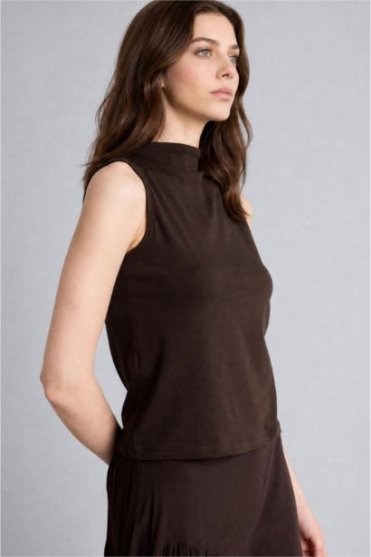 Slim Fit Kolsuz Bluz