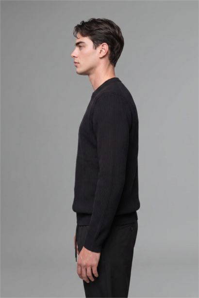 Standard Fit Knitwear Pullover
