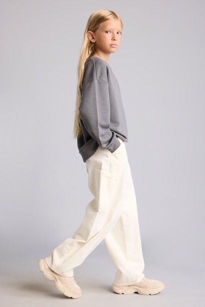 Girl Barrel Fit Elastic Waist Gabardine Trousers