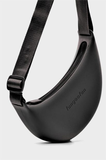 FunGooFun X Defacto Muz Tasarımlı Kadın Çapraz Çanta